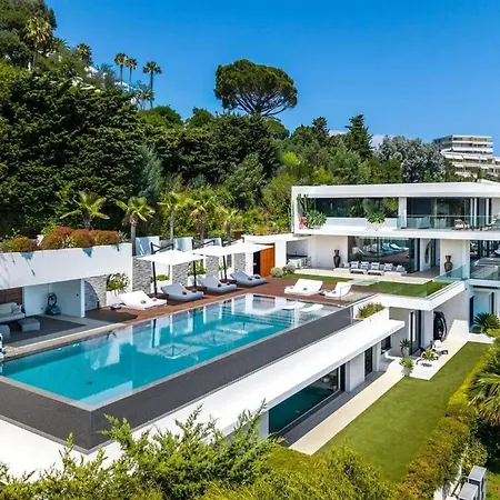 Luxury Turner In *