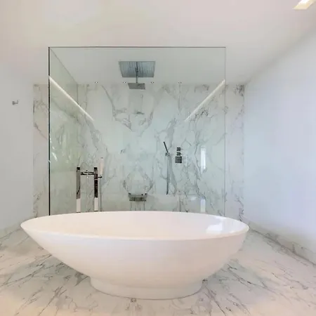 Villa Luxury Turner In Cannes