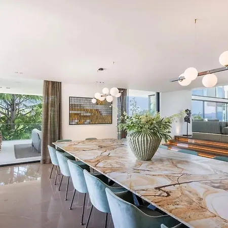 Villa Luxury Turner In