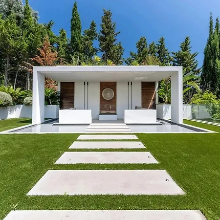 Luxury Turner In * Cannes