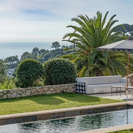 Luxury Turner In *